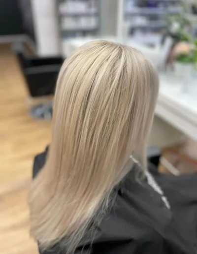 La-Biosthetique-Salon-Kerstin-Wolf-Friseur-Kosmetik-Aurich-Referenzen-Bild-10